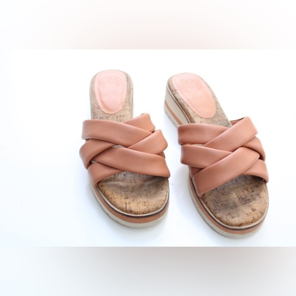 Vince Camuto slide sandals - Picture 4 of 11
